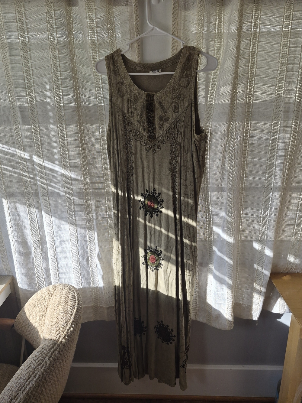 Neelam Vintage Boho Embroidered Sleeveless Maxi Dress - Olive Size Xl